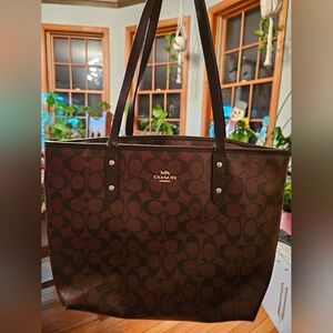 Coach Dark Brown Signature Tote